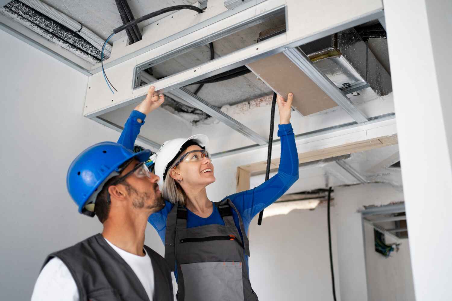 Best HVAC service technicians  in Shelbyvle, IL